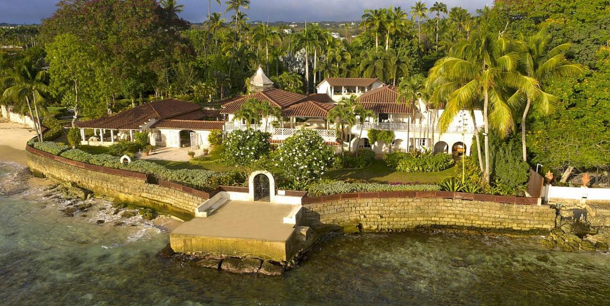 Large villas to rent in Barbados