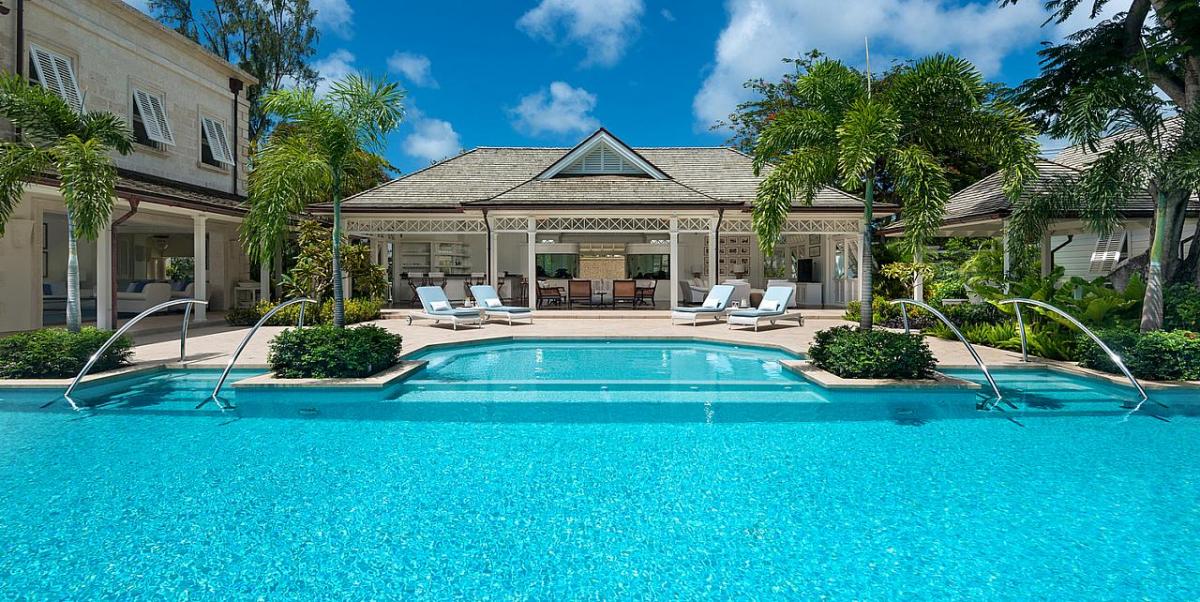 Large villas to rent in Barbados