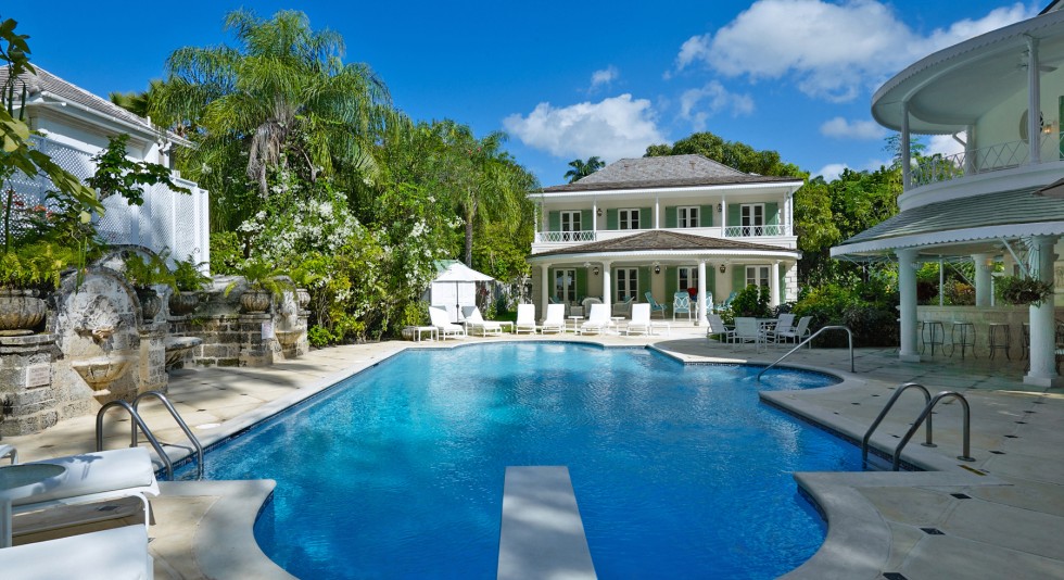 Large villas to rent in Barbados