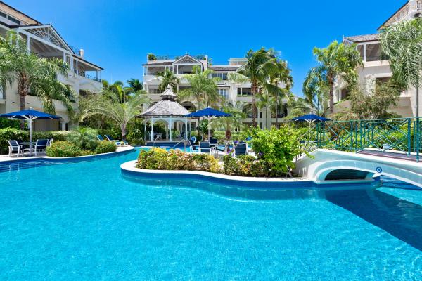 Schooner Bay 108 Chilterns - Beachfront