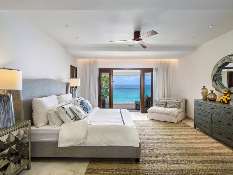 Portico 3 - Beachfront , Beachfront villas Barbados , Prospect , St James , West Coast Barbados 
