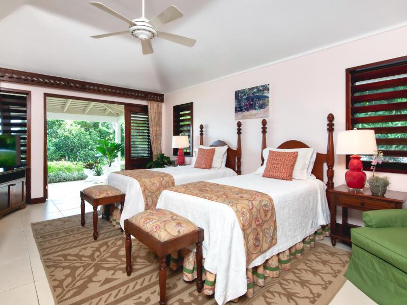 Overlook , Montego Bay , Tryall 