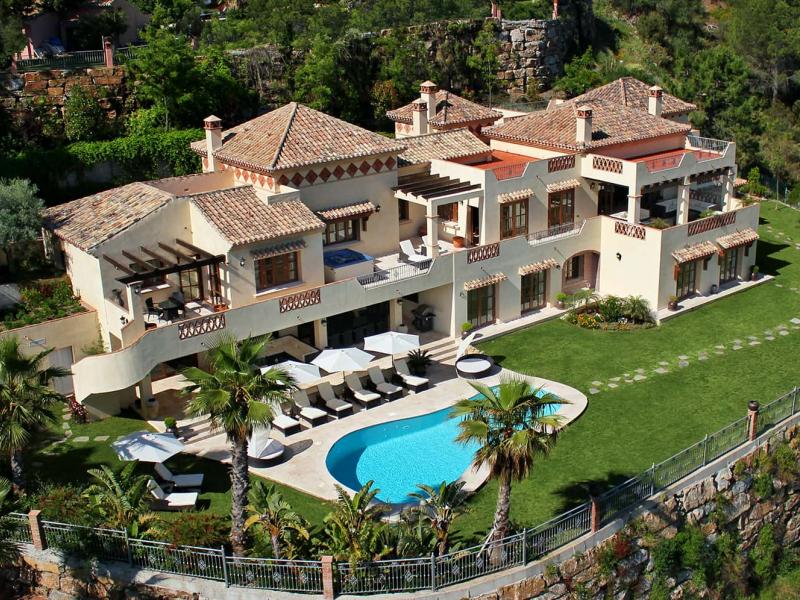 Gran Villa San Pietro , El Madronal 