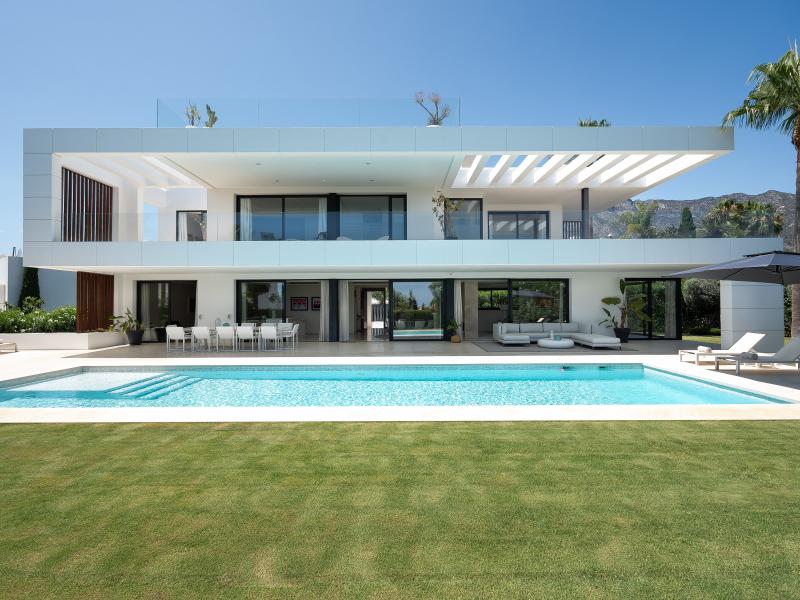 Villa Bergamot , Marbella 