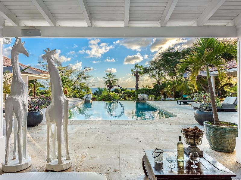 La Pinta , Terres Basses 