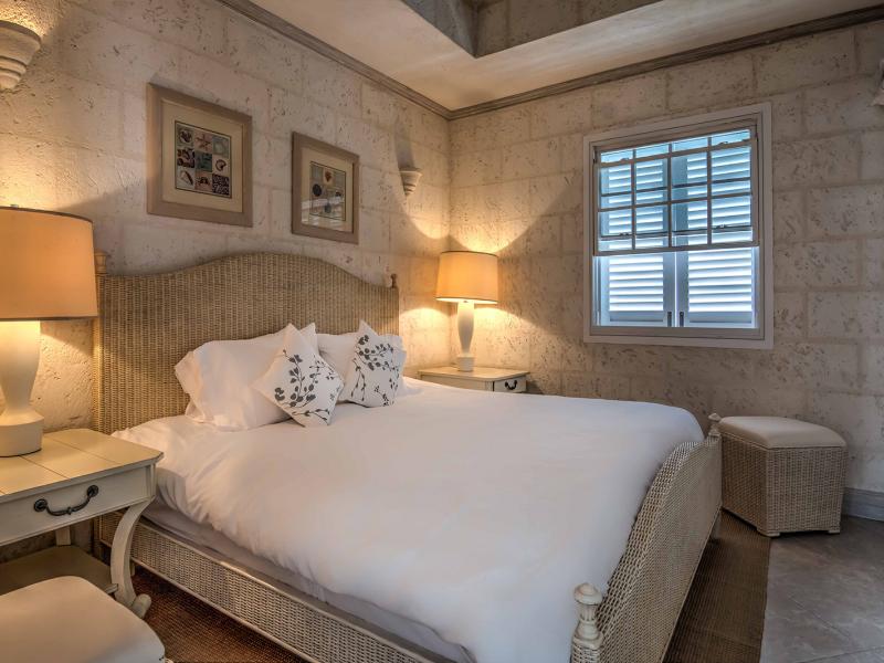 Radwood 1- Beachfront , Beachfront villas Barbados , Fitts Village , St James , West Coast Barbados 