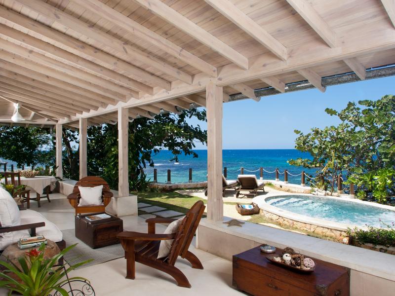 Hidden Bay by the Sea , 