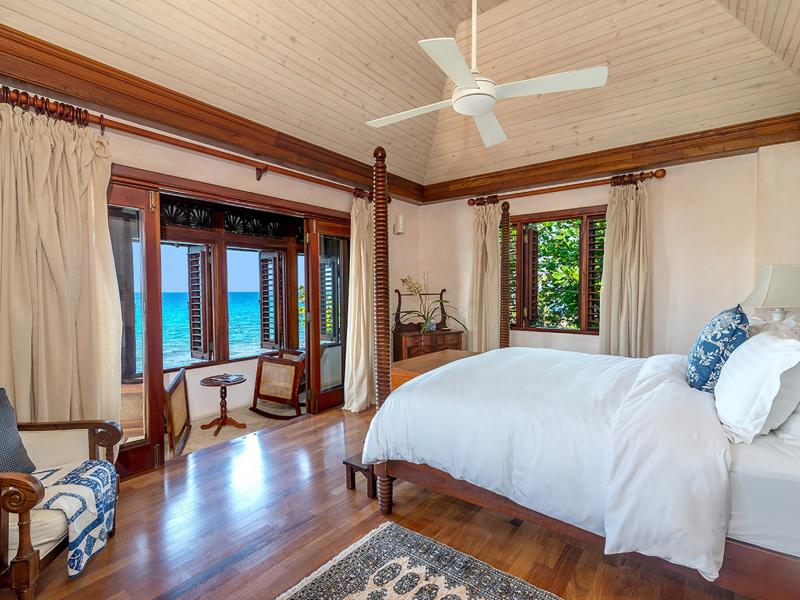 Hidden Bay by the Sea , 