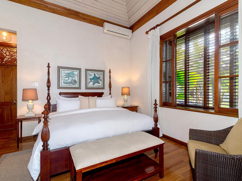 Hidden Bay by the Sea , 