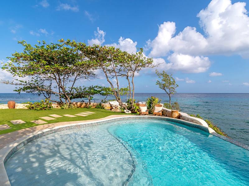 Hidden Bay by the Sea , 