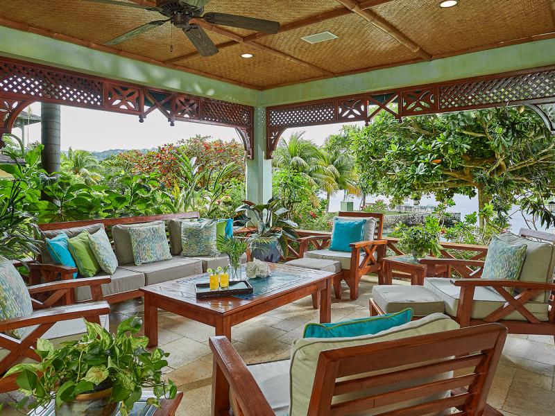 Whispering Waters , Discovery Bay 