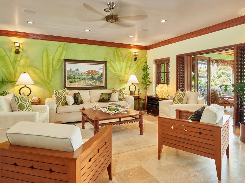 Whispering Waters , Discovery Bay 