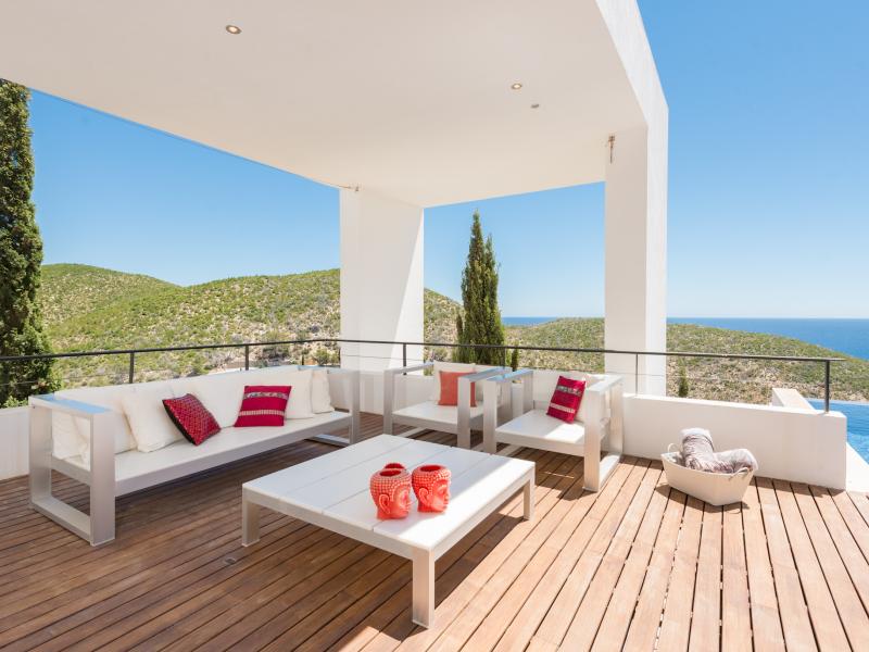 Vista Infinita , East , Roca Llisa 