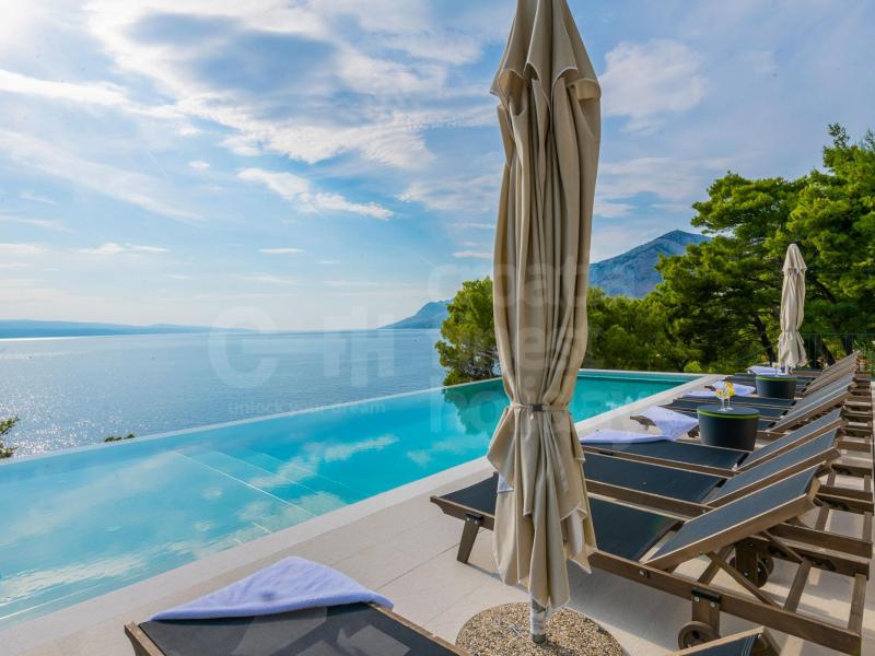 Villa Bello , Dalmatian Hinterland , Makarska Riviera 