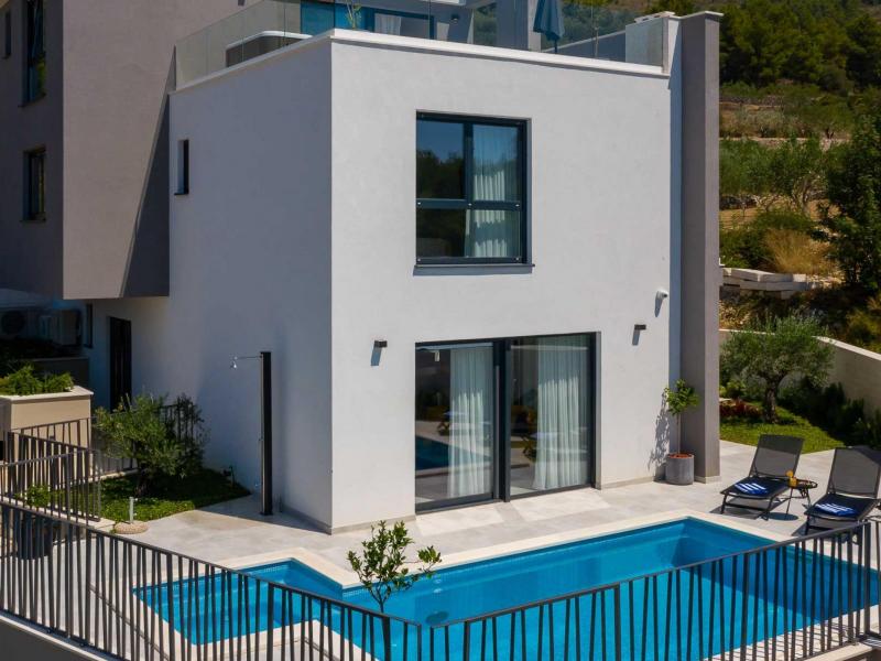 Villa Nove , Dalmatian Hinterland 