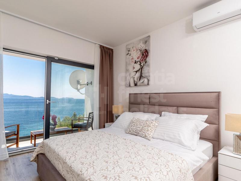 Villa Seaside Haven , Islands 