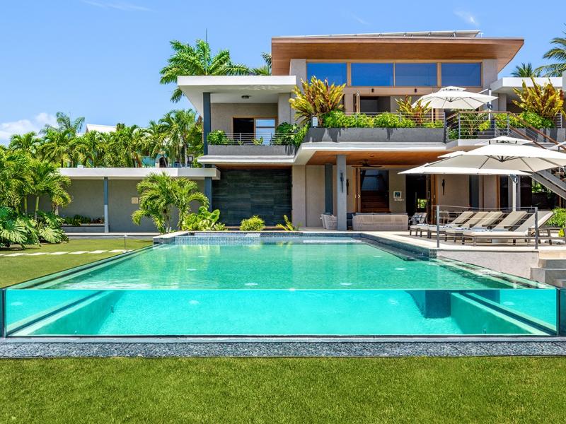 Reverie , Mammee Bay 