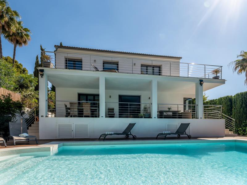 Villa Cantante , Portals 