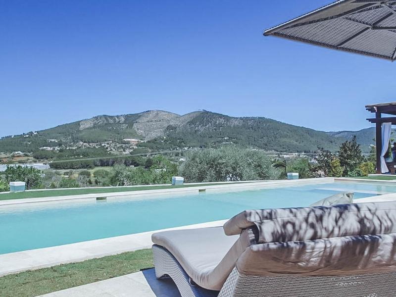 Can Alivia , San Carlos 