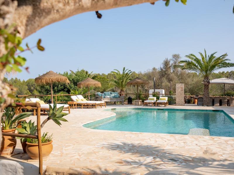 Can Daphne , Santa Gertrudis 