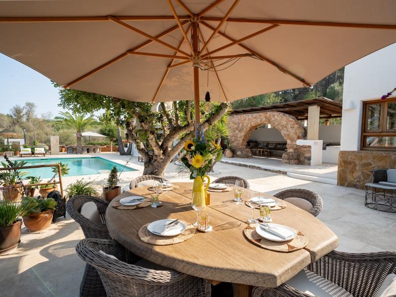 Can Daphne , Santa Gertrudis 