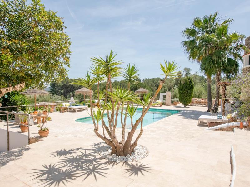 Can Daphne , Santa Gertrudis 