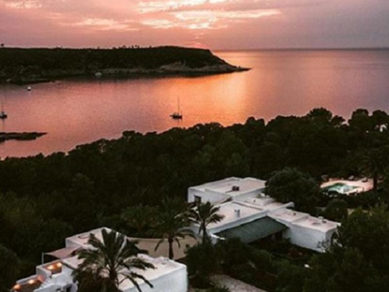 Can Xarraca , Portinatx 