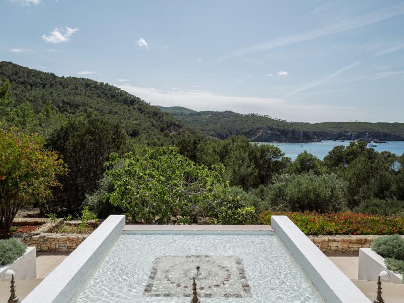 Can Xarraca , Portinatx 