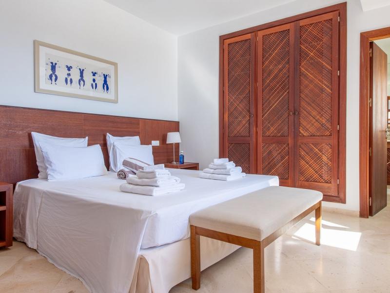 Villa Katherine , Cala Tarida 