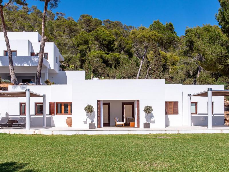 Villa Katherine , Cala Tarida 