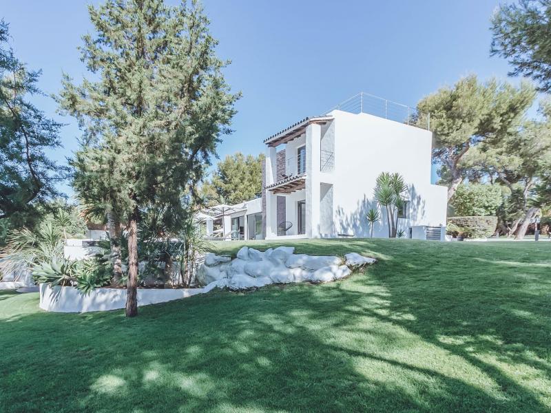 Villa Vivian , Cala Tarida 