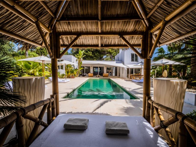 Villa Zola , Roca Llisa 