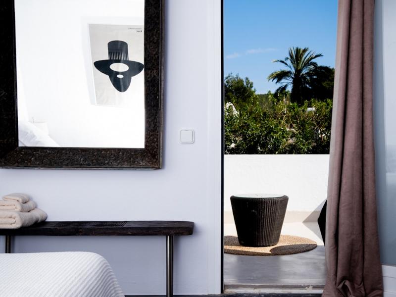 Villa Zola , Roca Llisa 