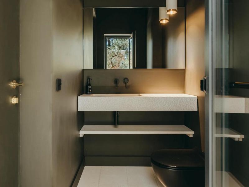 Villa Cascadia , Islands 