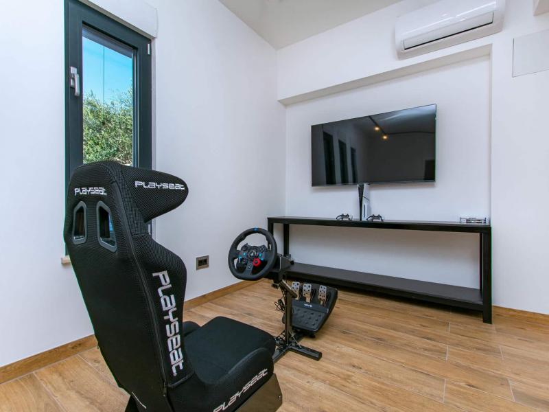 Villa Grande Divina , 