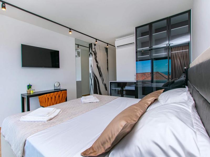 Villa Grande Divina , 