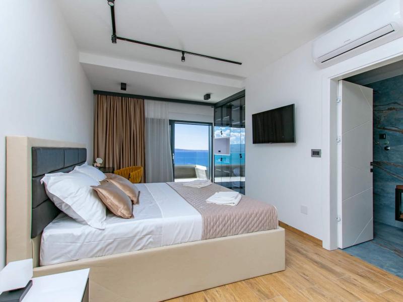 Villa Grande Divina , 