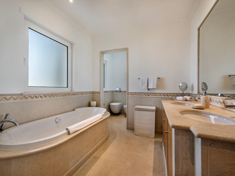 Villa dos Santos , Algarve , Quinta do Lago 