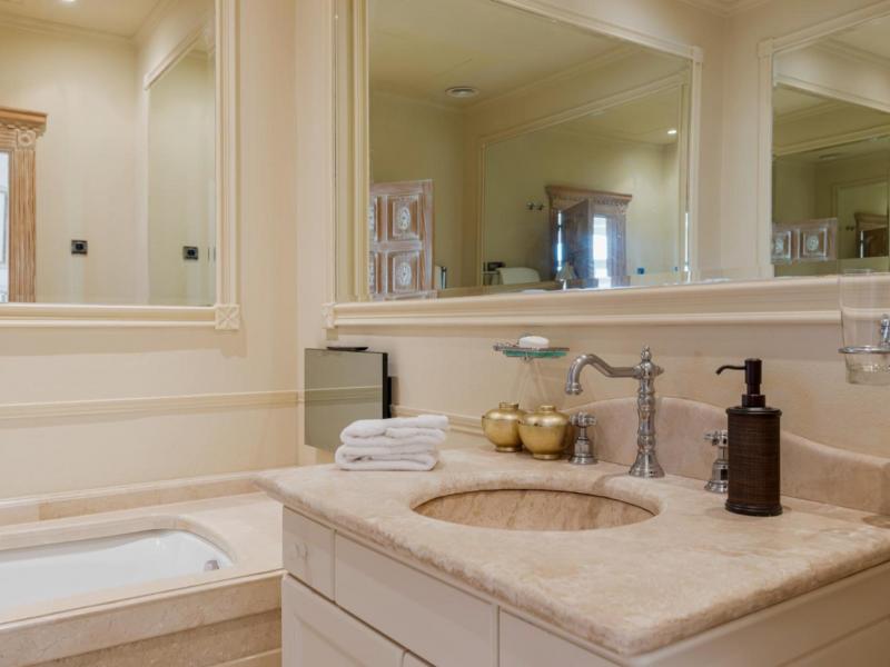 Villa Leonetta , Marbella 