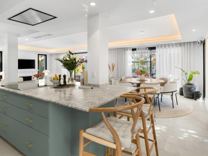 Villa Merlin , Marbella 