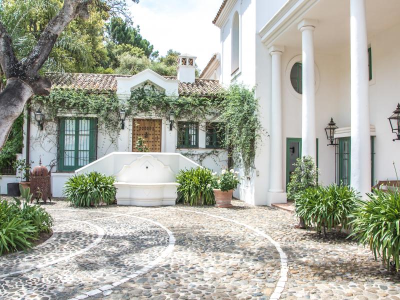 Villa Zephyr , Marbella 