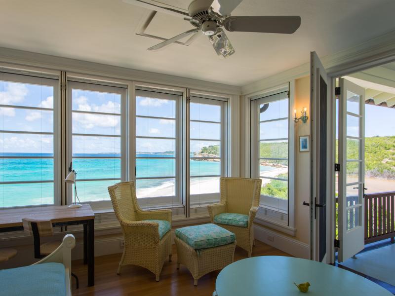 Coral Estate , Long Bay 