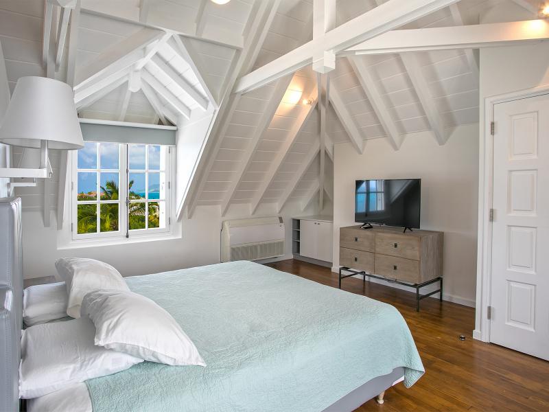 Le Caprice , Terres Basses 