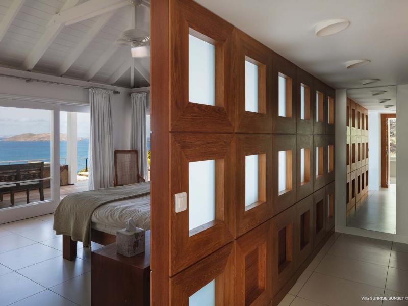 Sunrise-Sunset Villa , Point Milou 