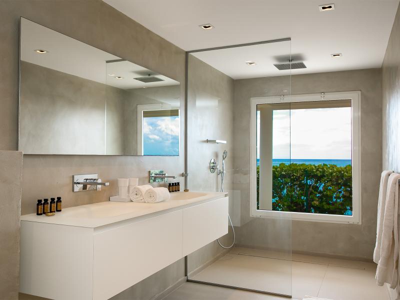 Esprit de la Mer , Terres Basses 