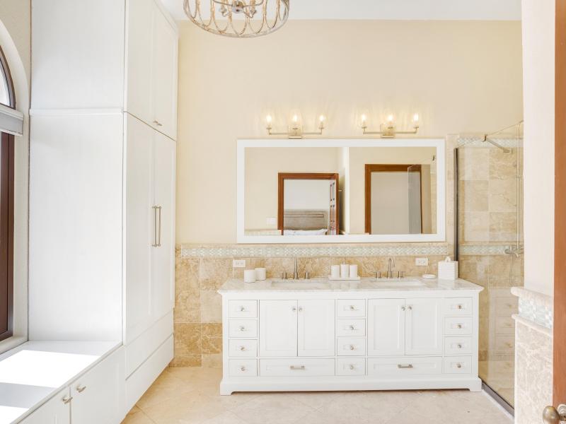 Seashell Villa , Lime Stone Bay 