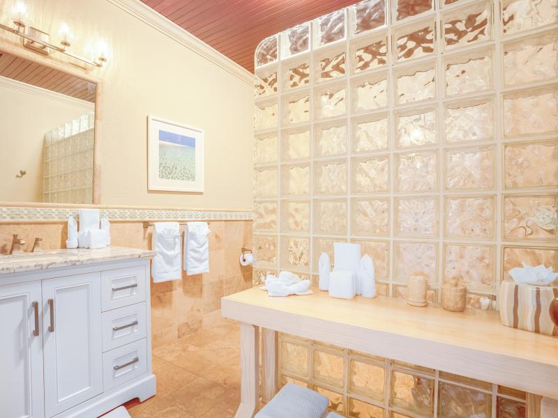 Seashell Villa , Lime Stone Bay 