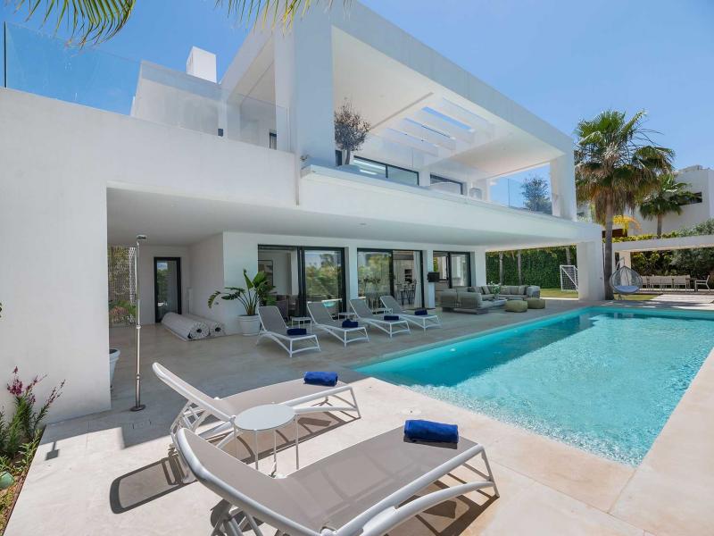 Villa Mojo , Nueva Andalucia 