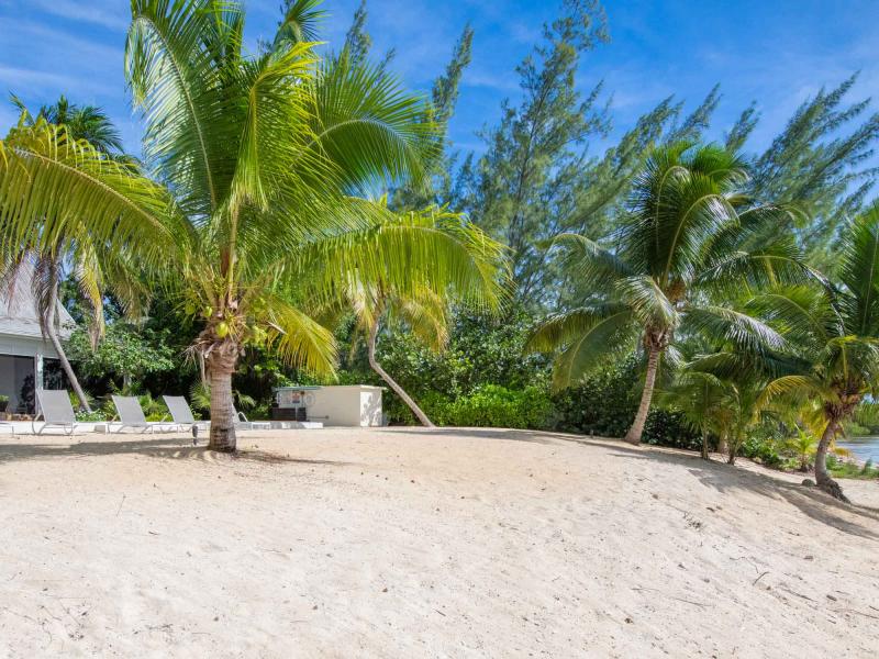 White Cottage , South Coast 