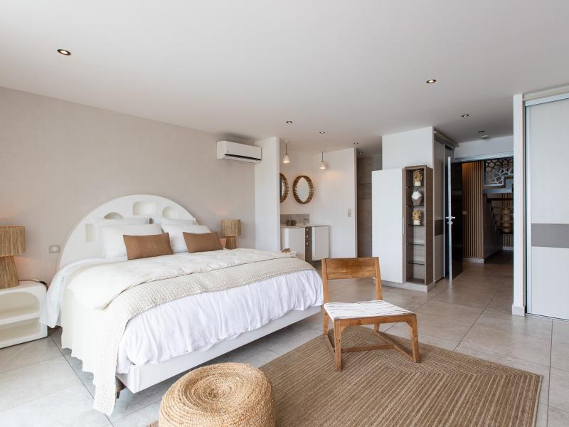 Vogue Art , Orient Bay 